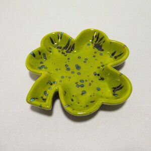 Green Clover Dish